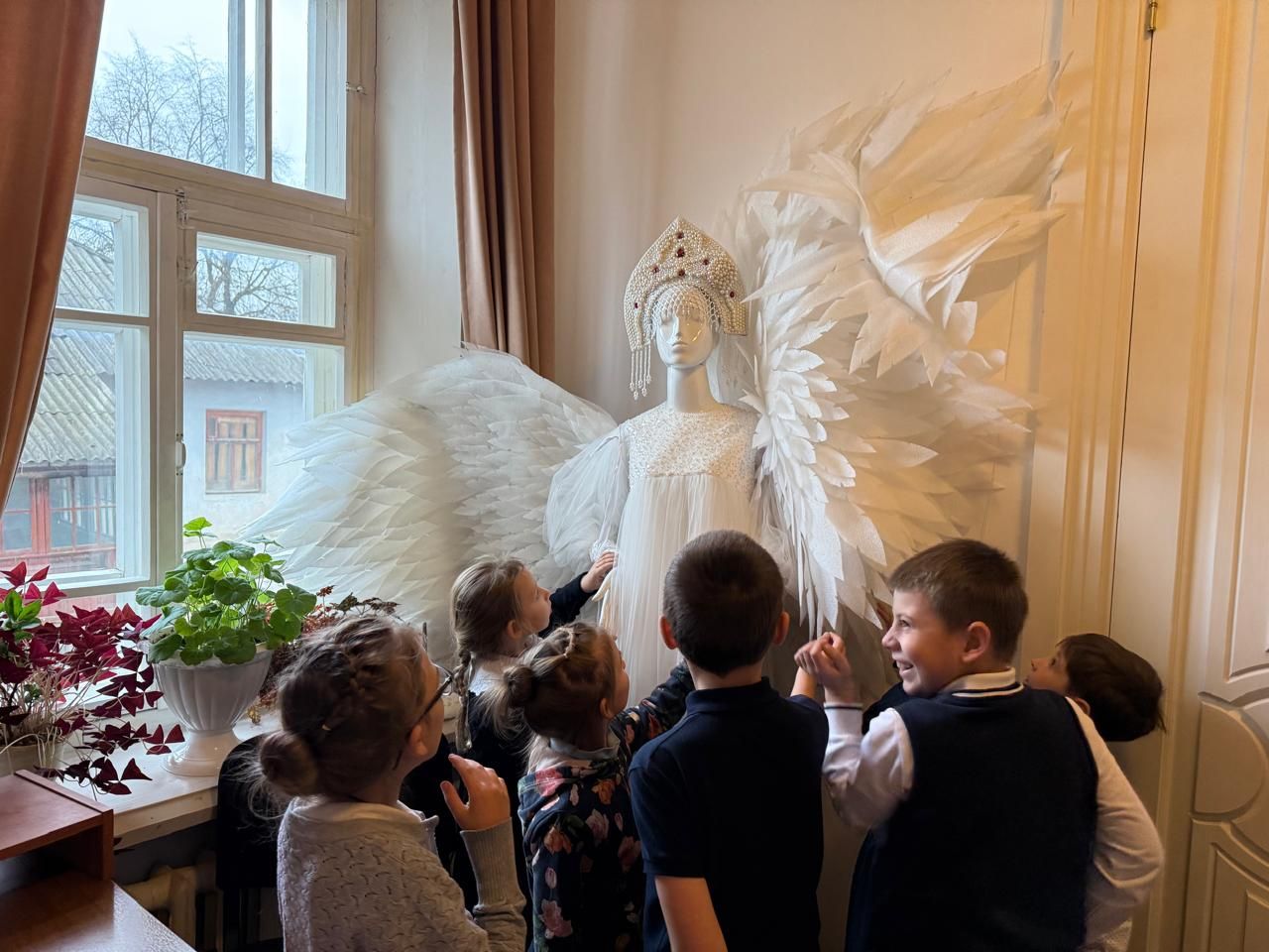 Дополнительное фото 14 к статье: Первоклассники в краеведческом музее