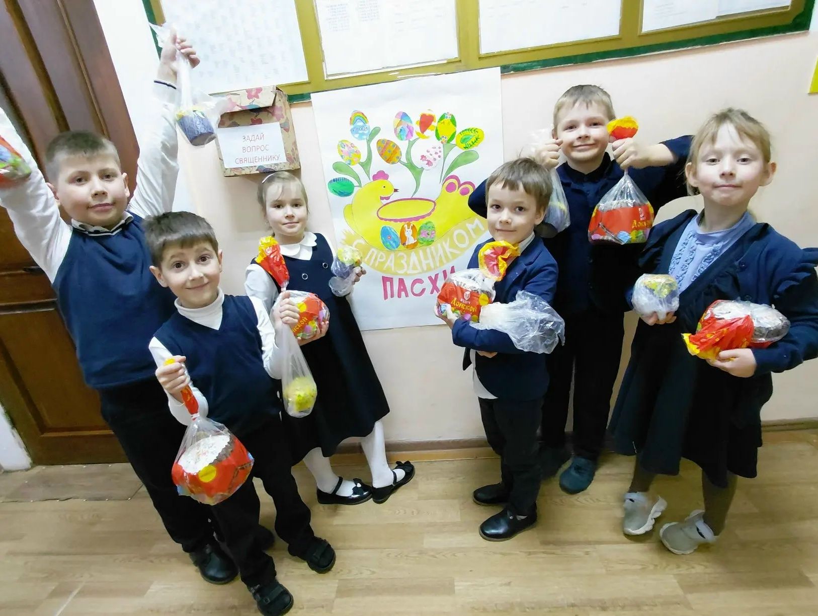 Фото к статье: Благодарим за куличи!