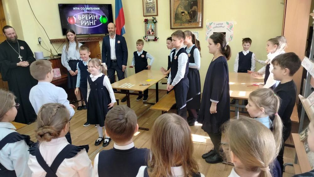 Дополнительное фото 3 к статье: Интеллектуальная игра "Книжный ковчег" в Козельской православной гимназии